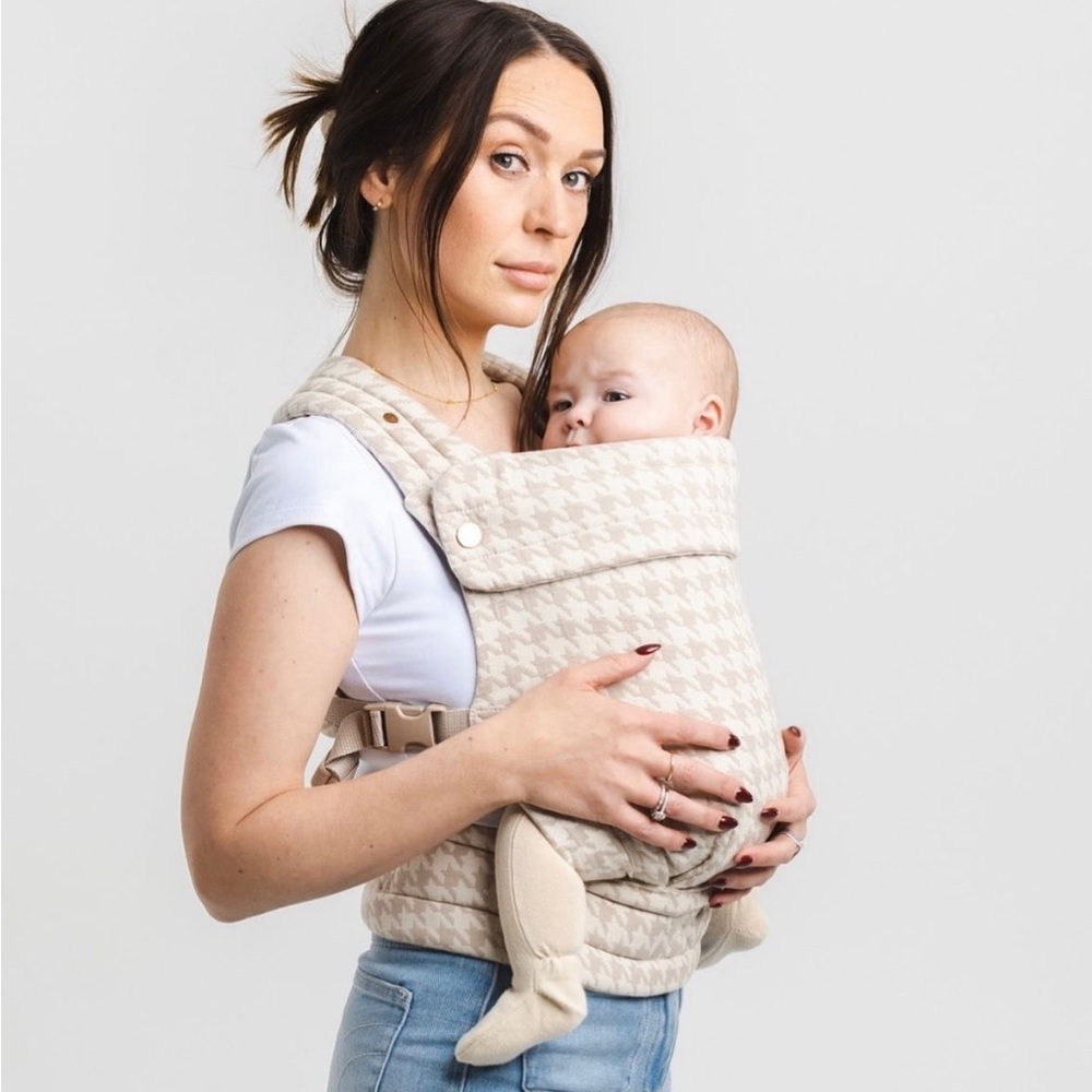 Mabe Monarch Houndstooth Carrier